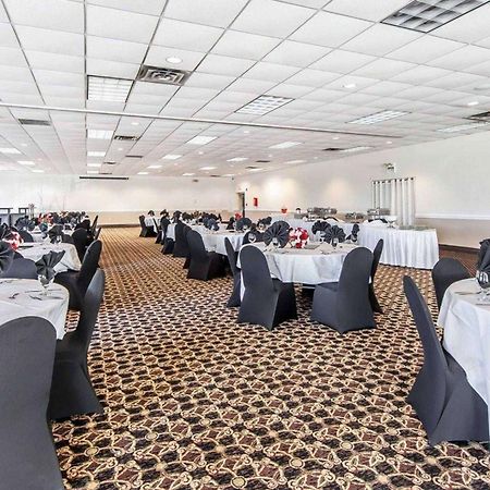 Quality Inn Marietta Ohio Esterno foto