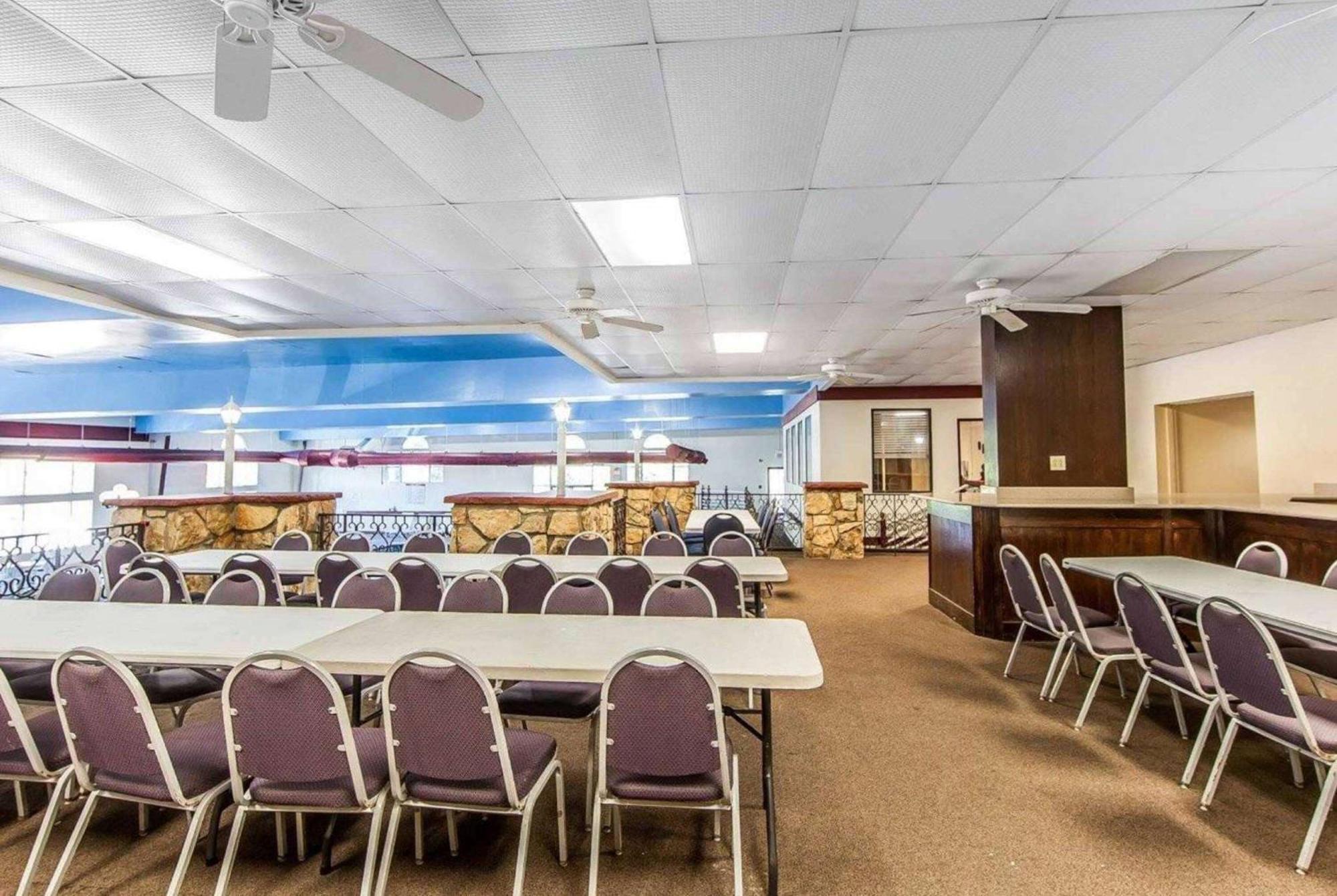 Quality Inn Marietta Ohio Esterno foto